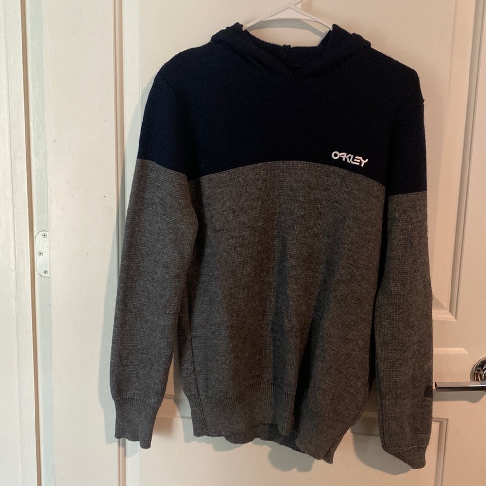 Oakley Hoodie